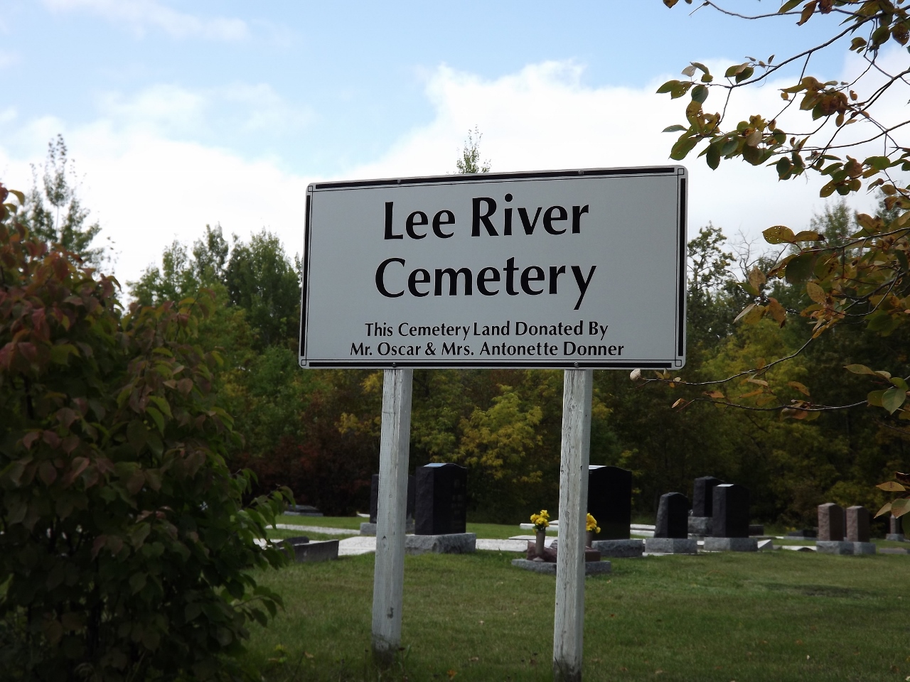 Lee River Cemetery